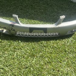 01-05 Is300 Front bumper 