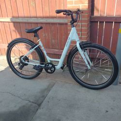 Specialized Roll 3.0 Low Entry Bike