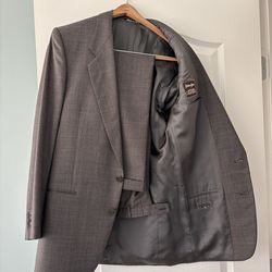Men’s Suit 