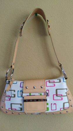 GUESS BAG WOMEN BRAND NEW