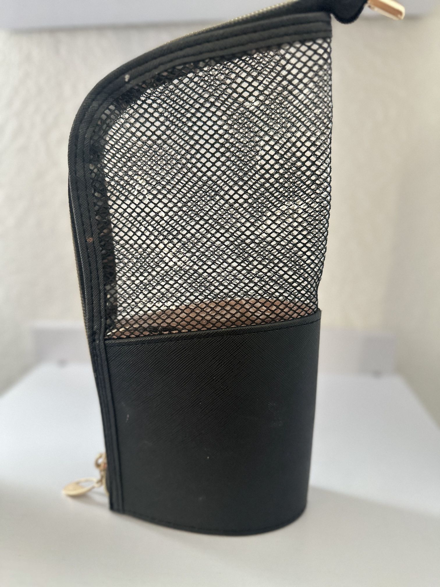 Relabel Brush Bag
