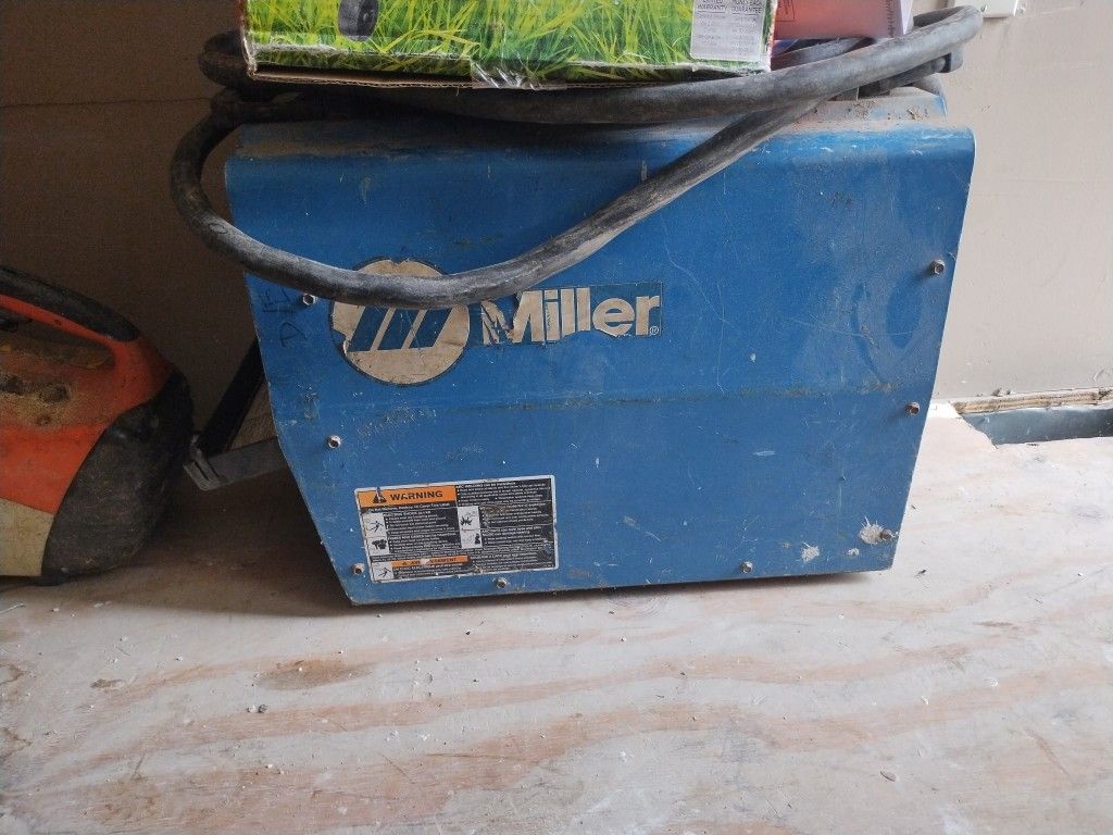 Miller XMT 350 CC/CV Multiprocess Welder