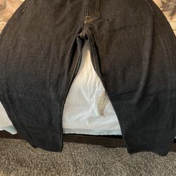 Levi’s 501 (Black))