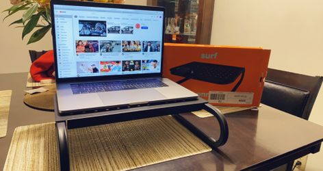 Metal laptop stand