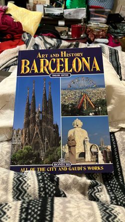 Book : Art and History of BARCELONA .