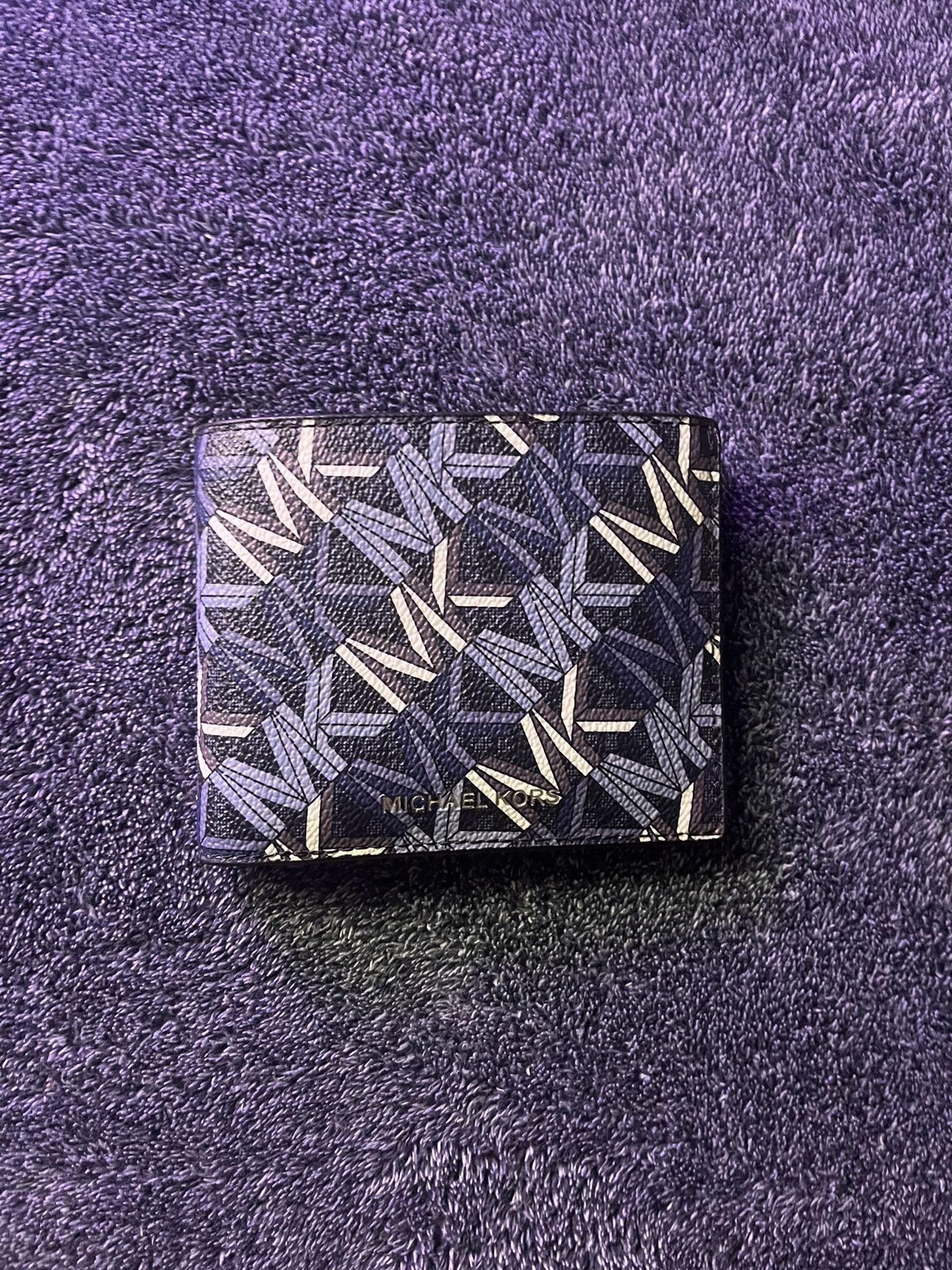Michael Kors Wallet - Nearly Brand New Condition!