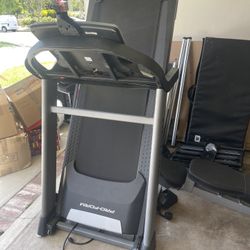 Treadmill - Power 995i