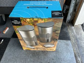 2 speakers wireless sharper image