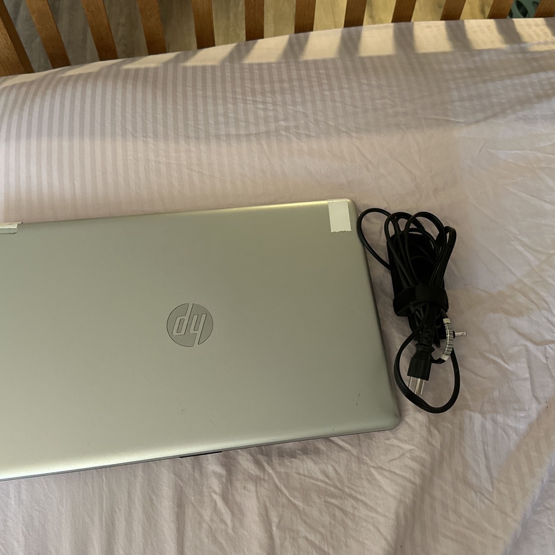 HP LAPTOP