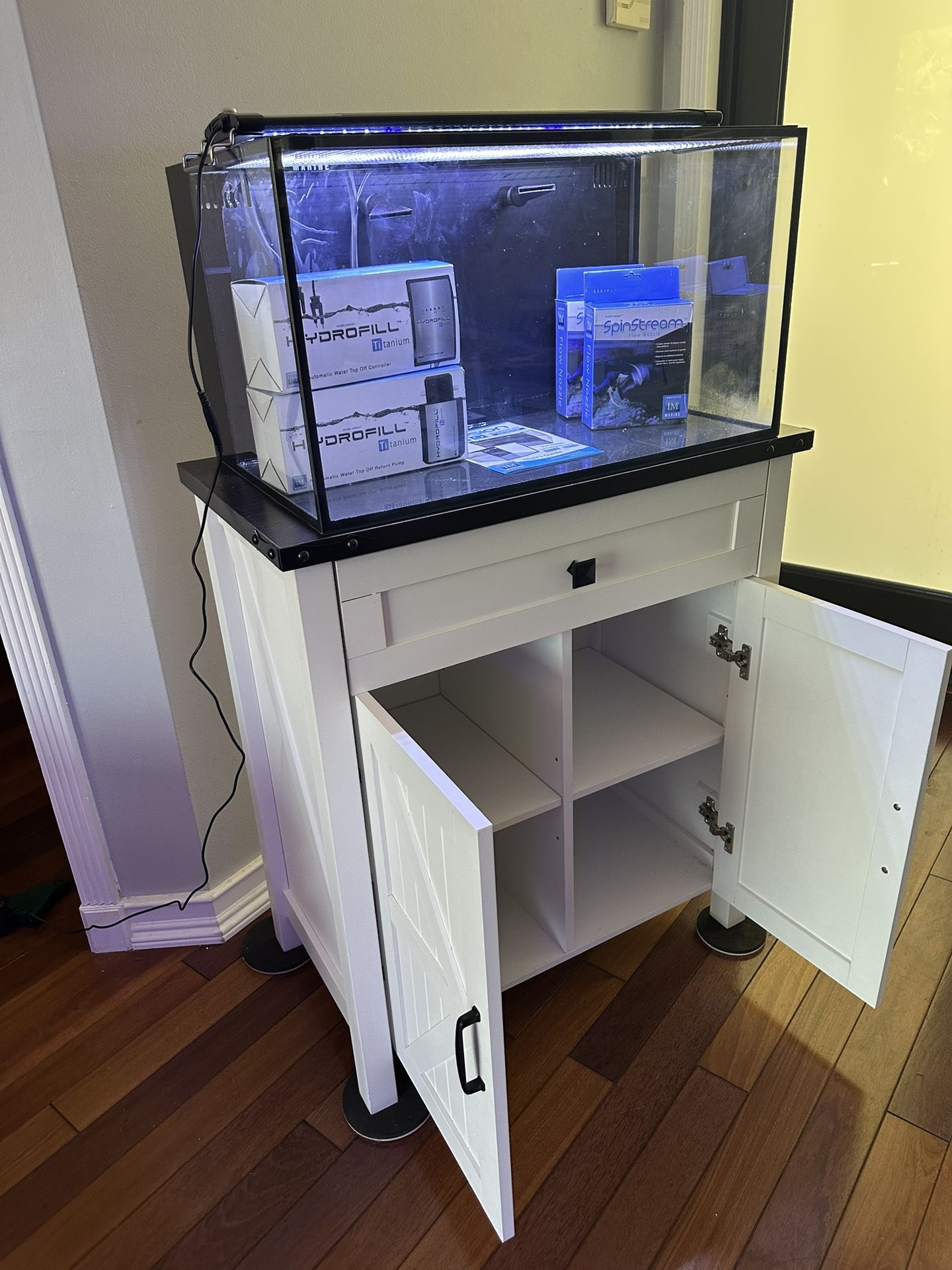 Innovative Marine Fish Tank All-in-one NEW * READ!!
