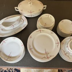 Bavaria Vintage Dining Set 