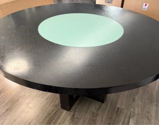 Round Dining Table