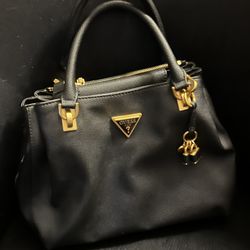 GUESS BLACK BAG 