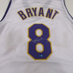 Kobe Bryant Signed Jersey 
