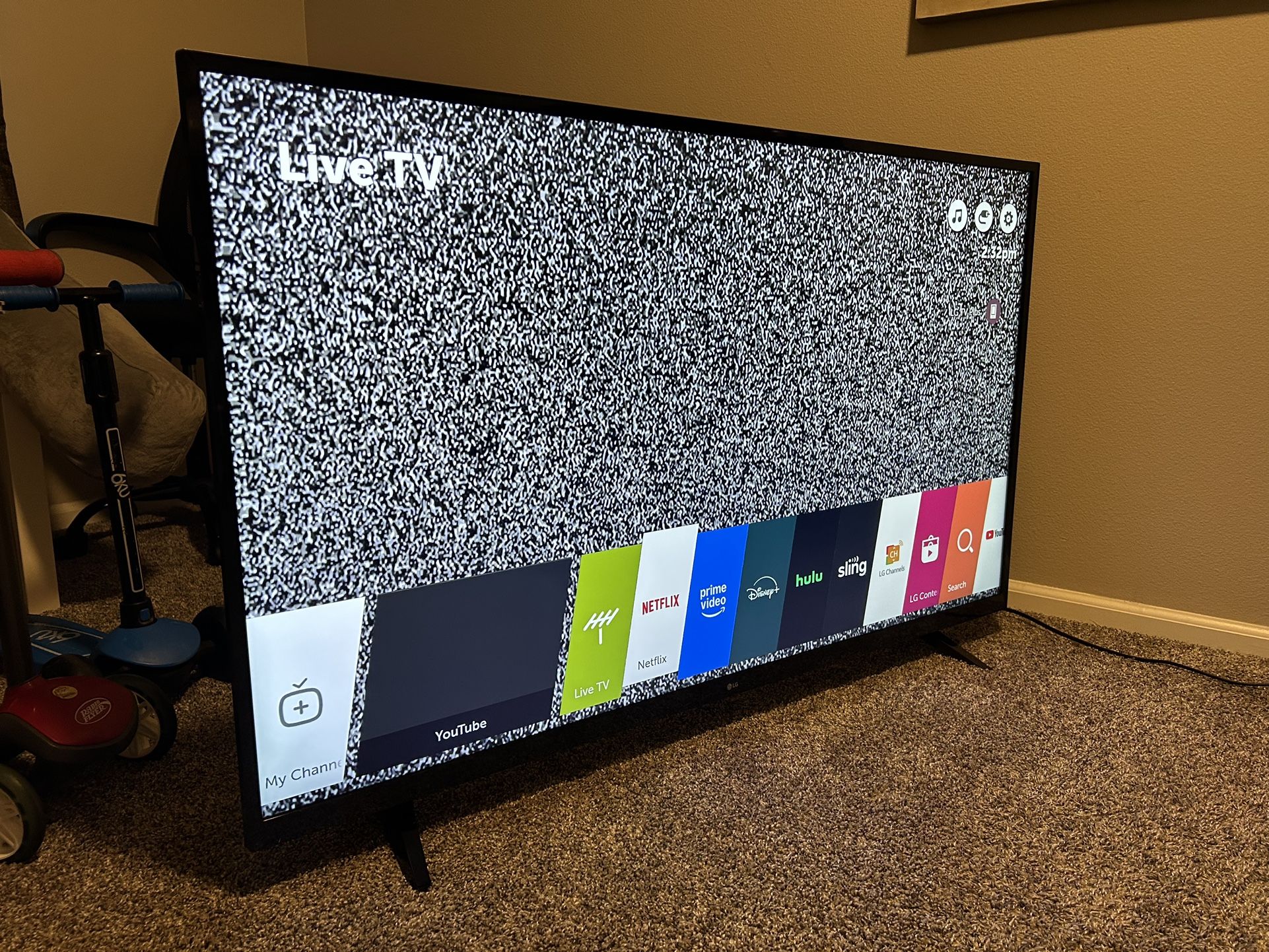 Lg 55” Smart Tv 