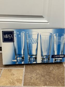 NIB - Mikasa Cheers Too Glass Set