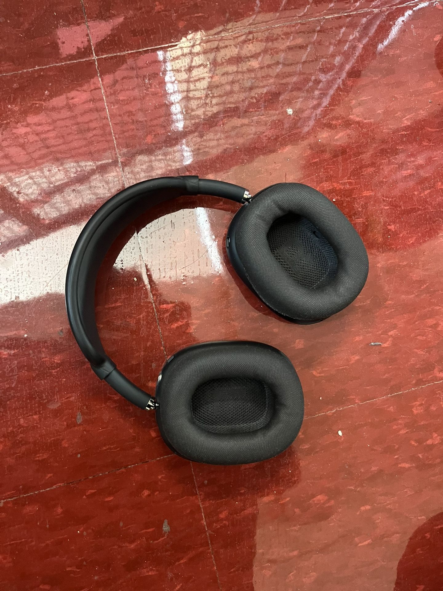 Apple Headphones