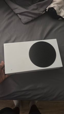 Selling Xbox series s