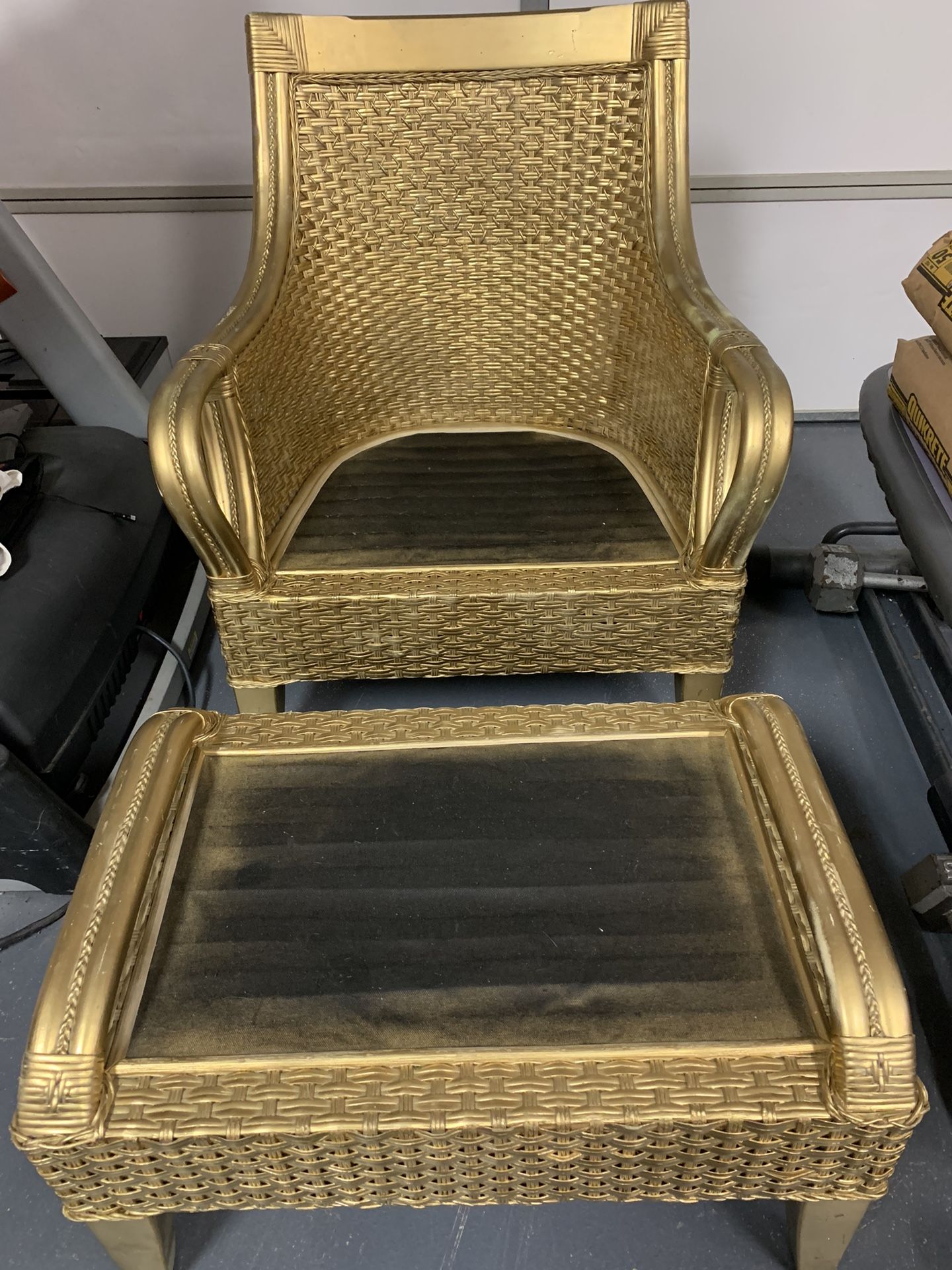 Wicker Chair And Ottoman
