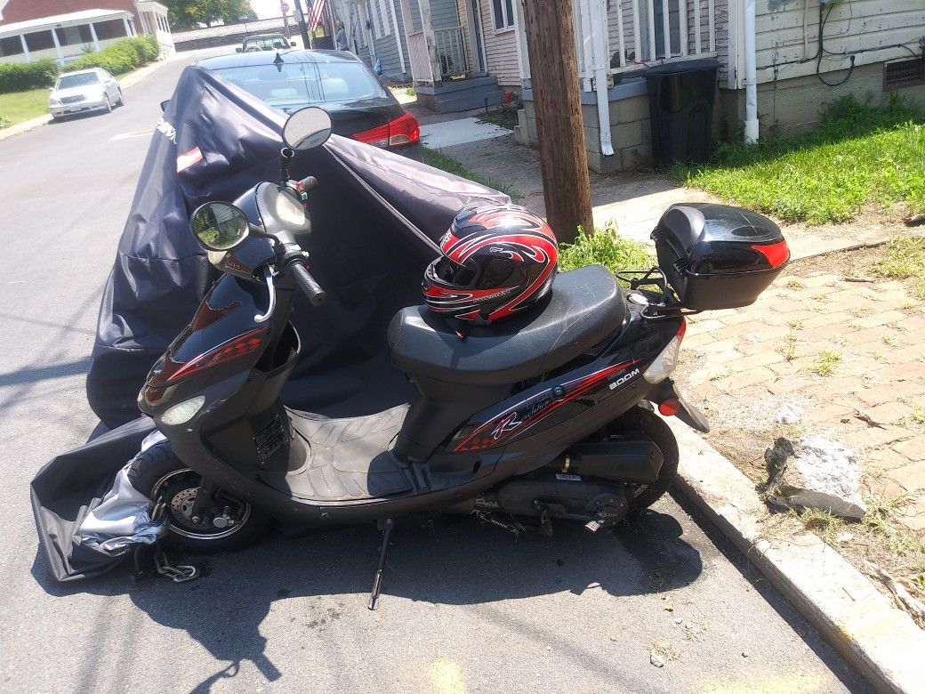 2018 Boom Baodiao Moped..Trying To Sell ASAP!