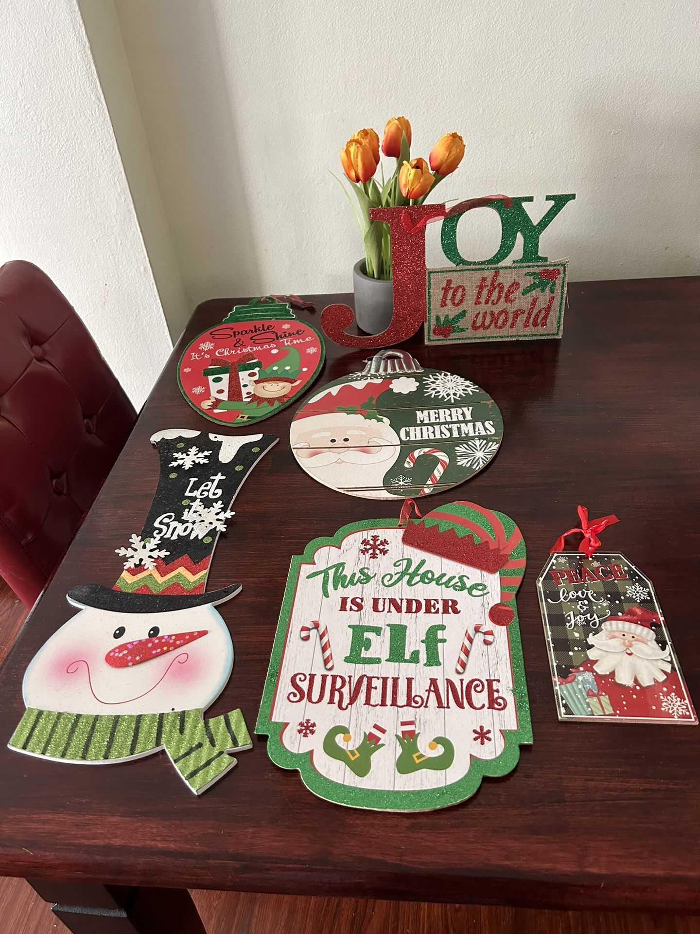 Christmas Decorations (signs)