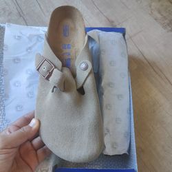 Birkenstock Boston Clog  woman Size 9 (euro 40)