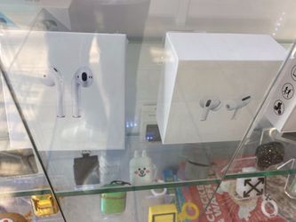 AirPods regular or AirPods pro