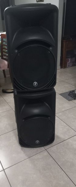 Speakers 