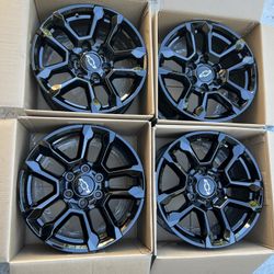 Chevy Silverado Rims 18” OEM Factory Wheels Rines New Gloss Black Powder Coated ( Exchange Available )( Cambio Disponible ) Chevy GMC Trucks SUVs 