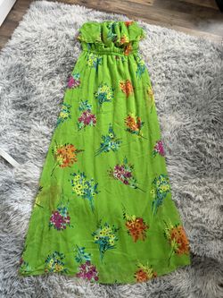 Dress Size small. Good Conditions 