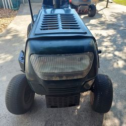 Bolens 15.5 Hp 38" Cut Lown Mower 