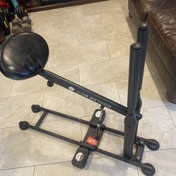 DB Method Squat Machine