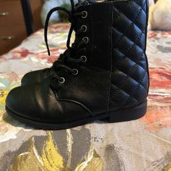 Girls Boots Size 11 Read Description ⤵️