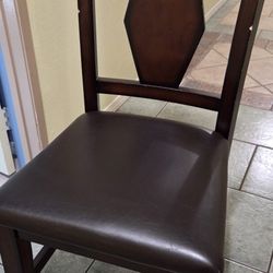 4 Dining Chairs