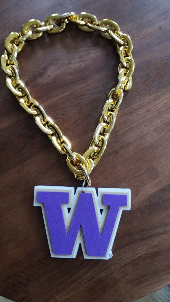 UW Bling