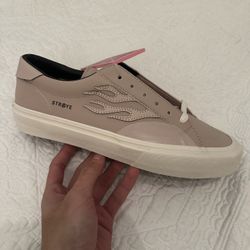 Straye Sneaker Size 10