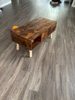 Rustic Coffee Table with Storage – Must Go This Week
