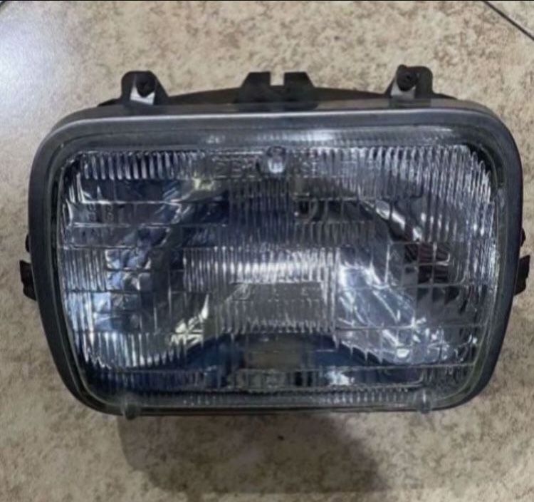 Chevrolet Express 2500 OEM Headlight - Driver or Passenger Side,