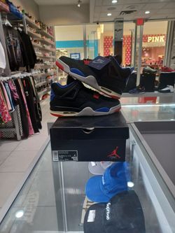 Jordan 4 Retro Rare Air Size 10.5