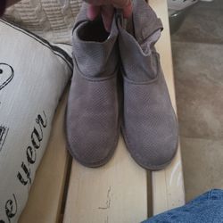 Uggs