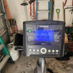 Life Fitness Exercise Bike