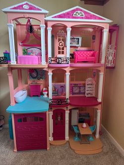 Barbie Dream House