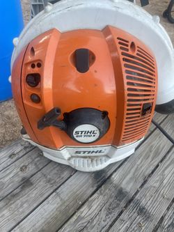 Stihl Br 700 Backpack Blower.