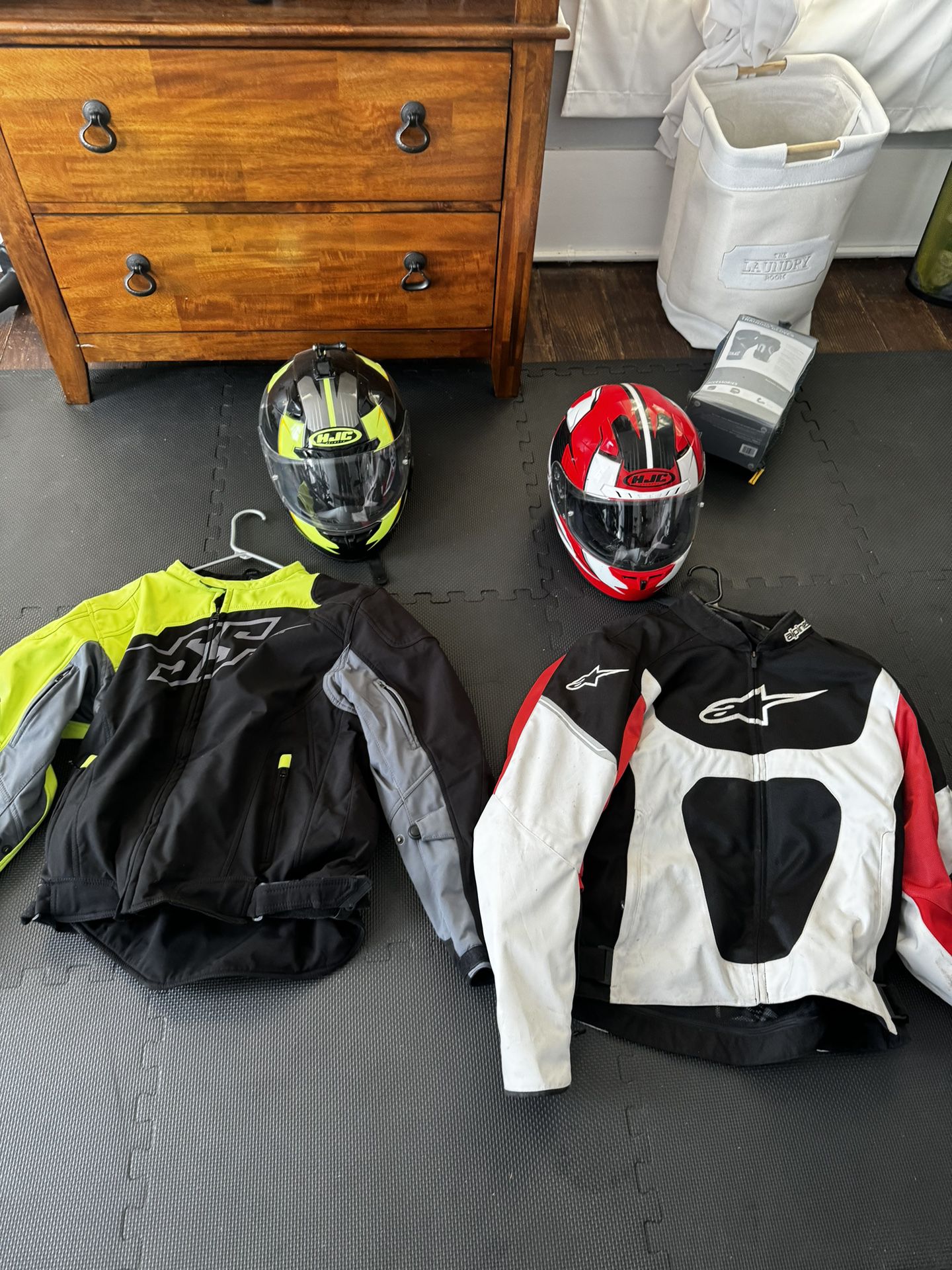 Helmet And Jacket Set