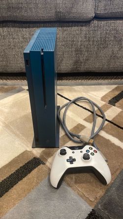 Xbox One S 500GB Gears Of War Deep Blue Edition