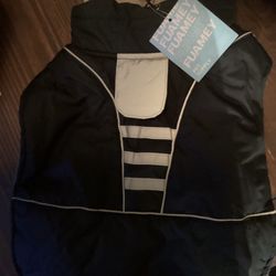 Fuamey Pet Jacket Nylon Fleece Lined 29” at Belly Ban 14” neck to tail 