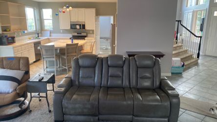 Leather 3 seat recliner