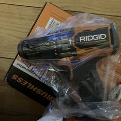Brand new still in the box rigid hammer drill
