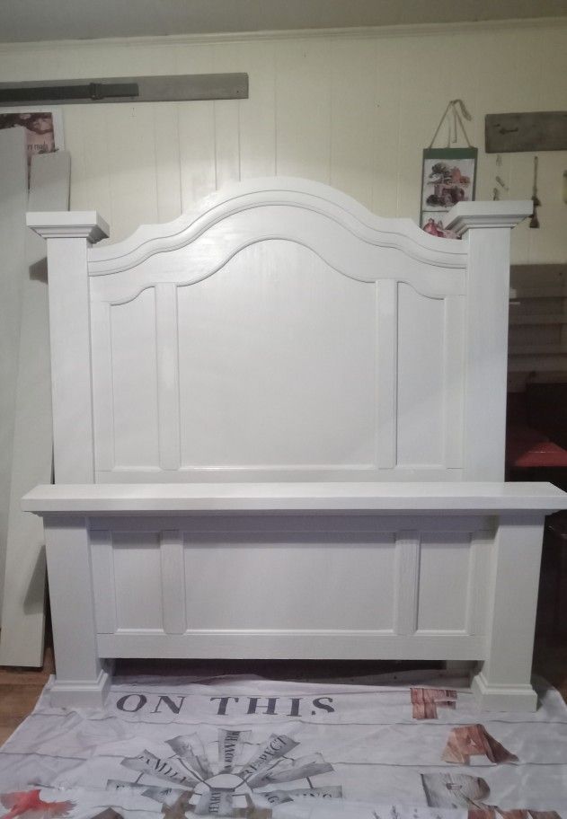 Vaughan N Bassett Poster Bed