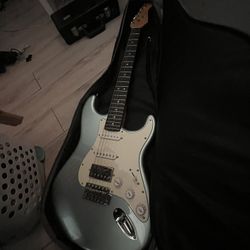 FREE (read Bio) Electric Guitar 
